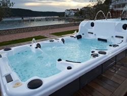Fiberglass Spa Pool Manufacturer in Kolkata